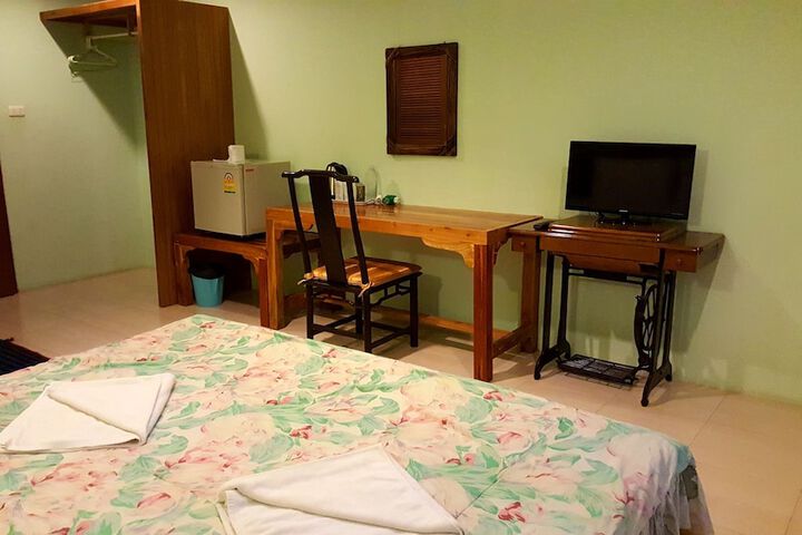 Room 13 of 71