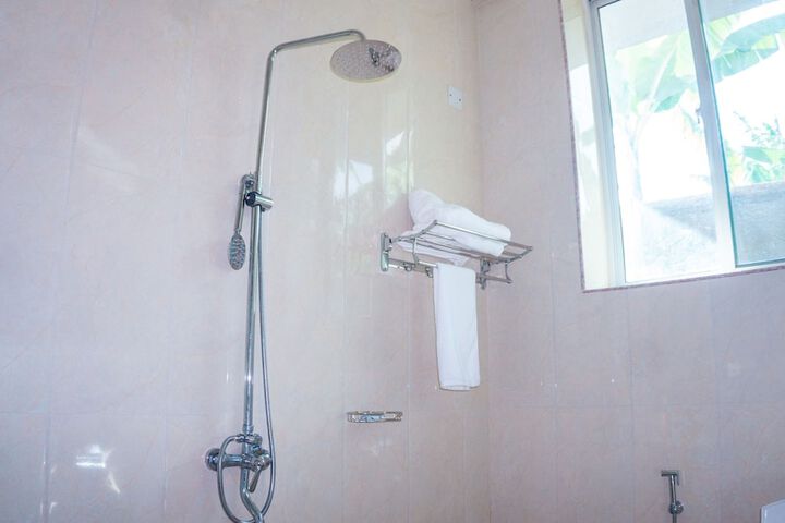 Room 9 of 27