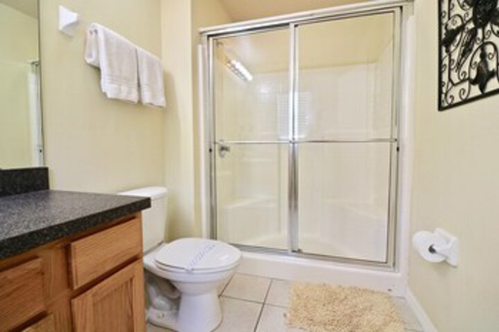 Room 3 of 25