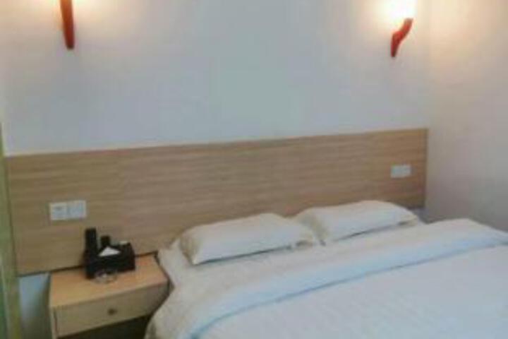 Room 22 of 22