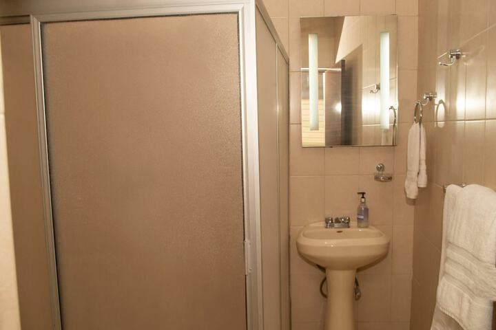 Room 35 of 39