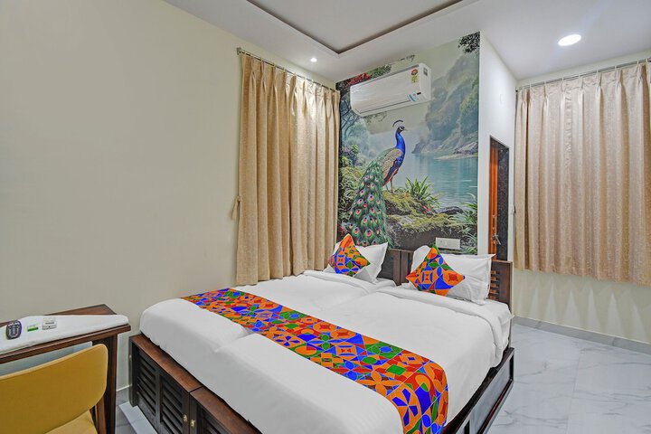 Room 14 of 29
