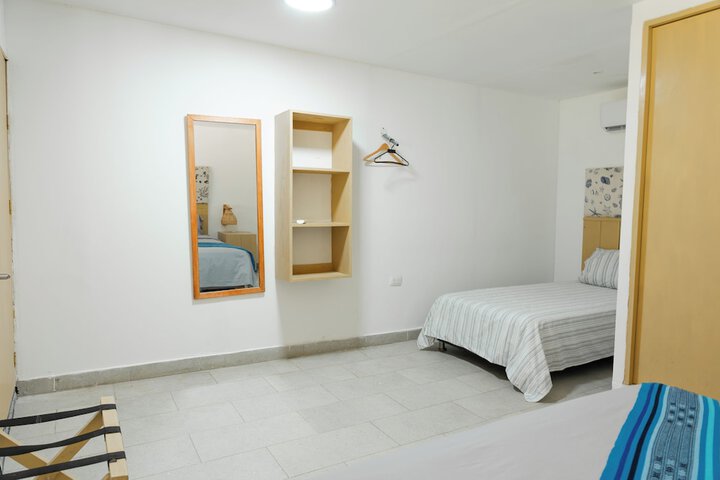 Room 57 of 163