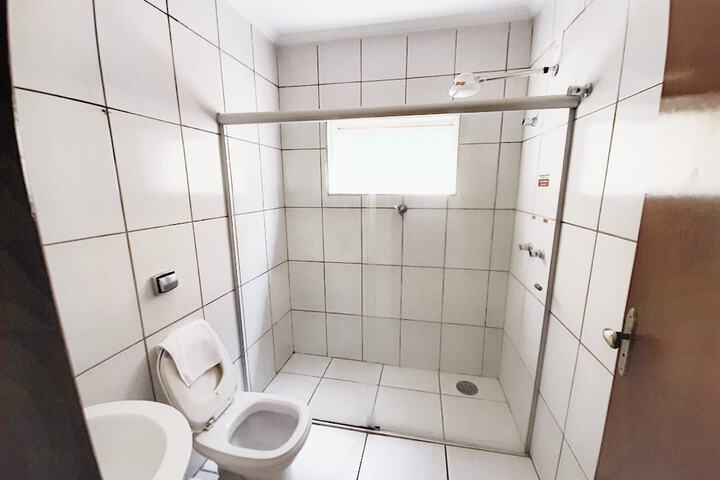 Room 9 of 27