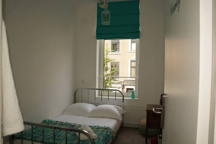 Room 14 of 59
