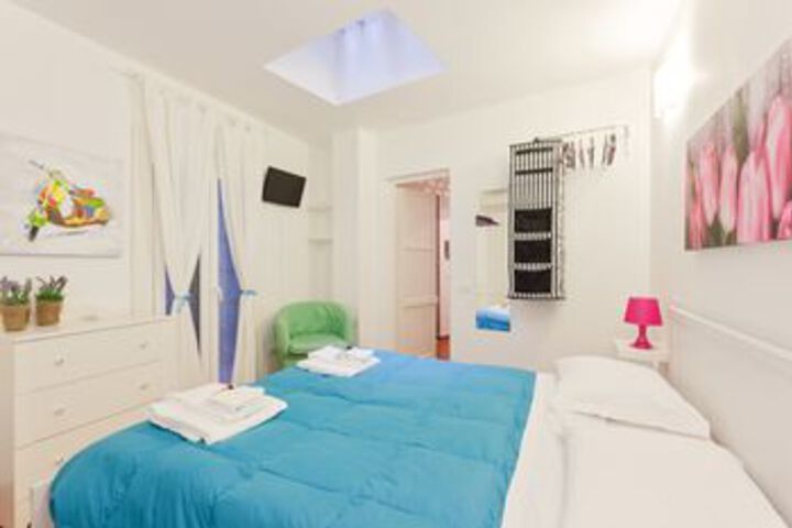 Room 98 of 445