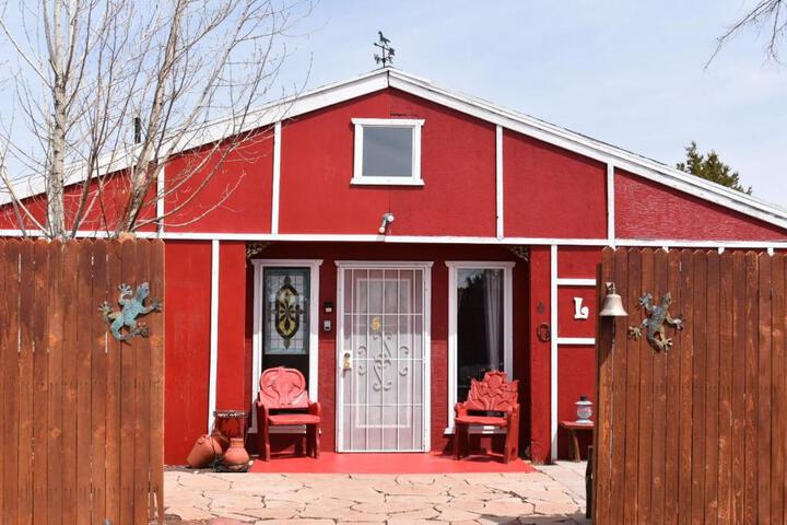 DUMPLIN PATCH BED & BREAKFAST
