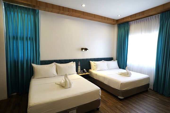 Room 7 of 52