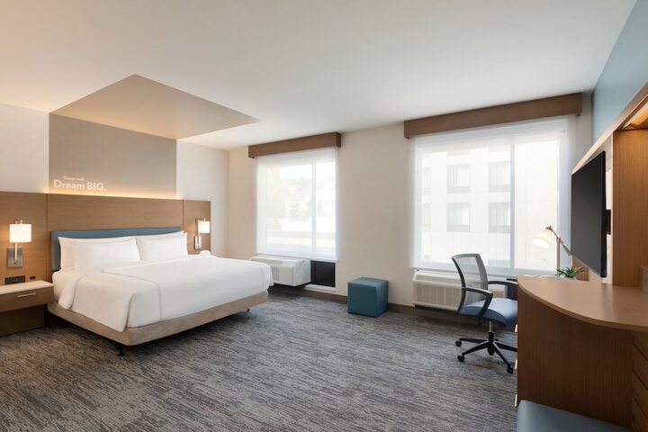 Standard | King Bed (21 of 28)