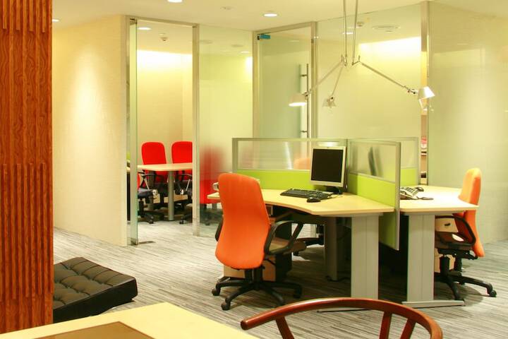 Business Center 60 of 71