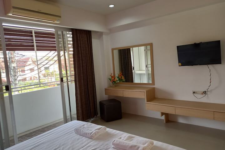Room 47 of 94