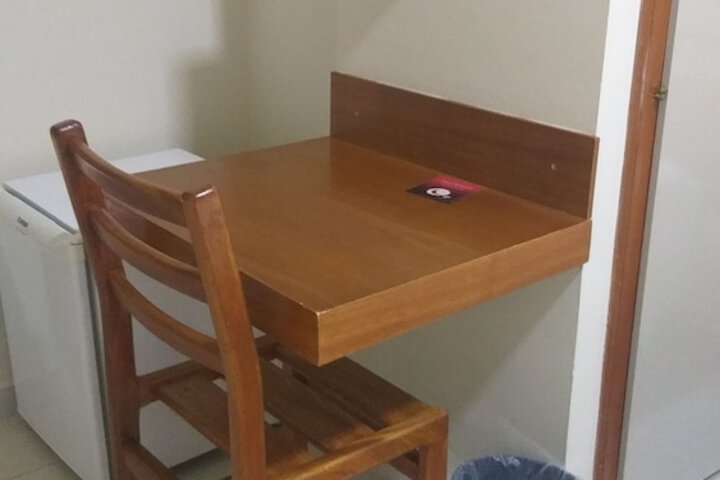 Room 11 of 49