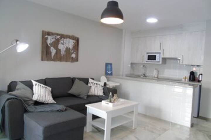 Room 13 of 22