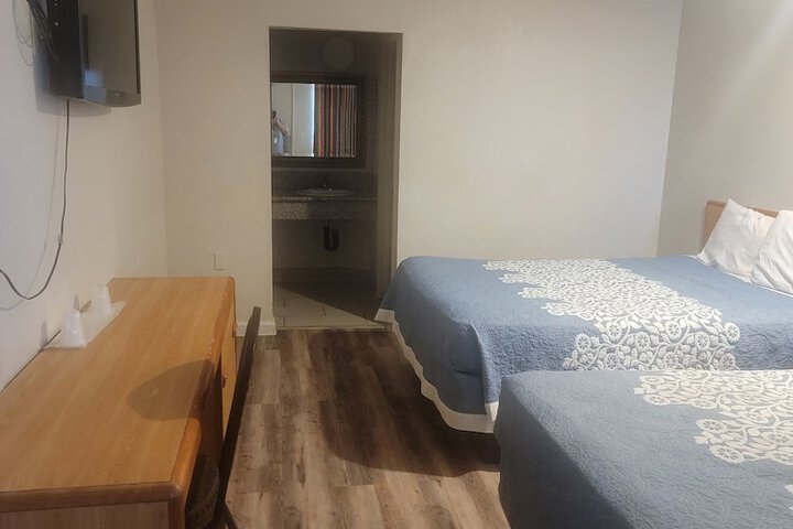 Room 18 of 54