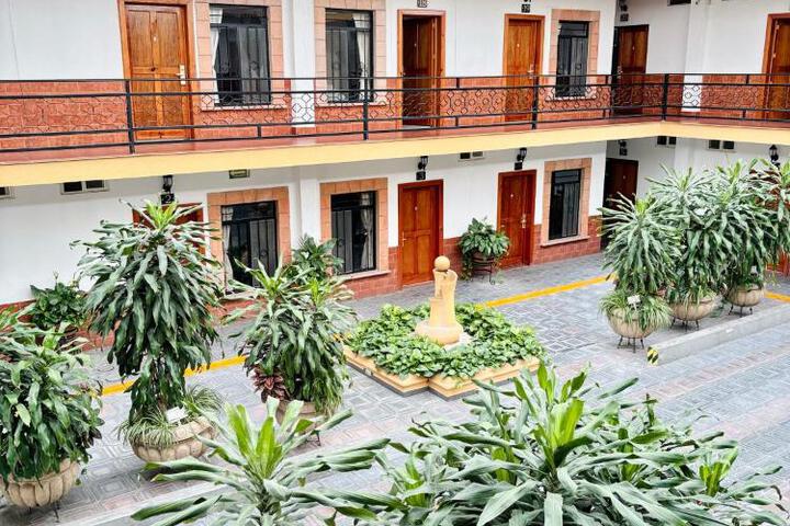 Hotel Las Fuentes
