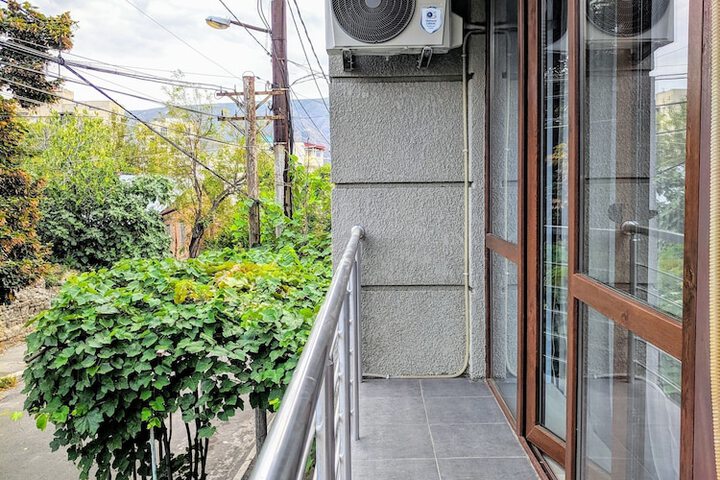Terrace/Patio 2 of 14