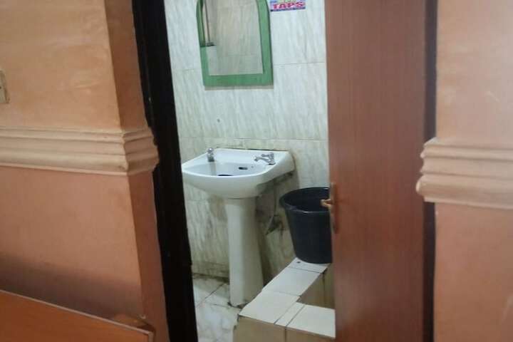 Room 8 of 52