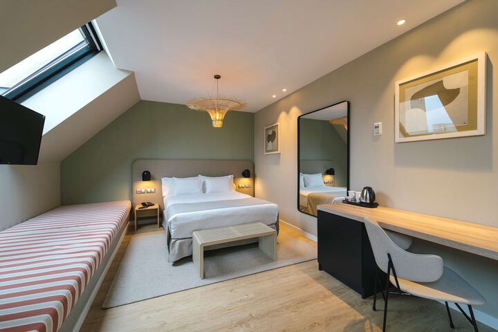 Room 19 of 78