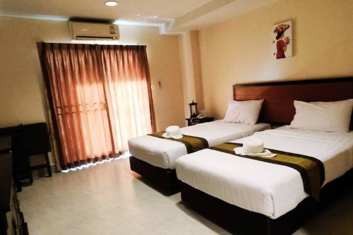 Room 14 of 48