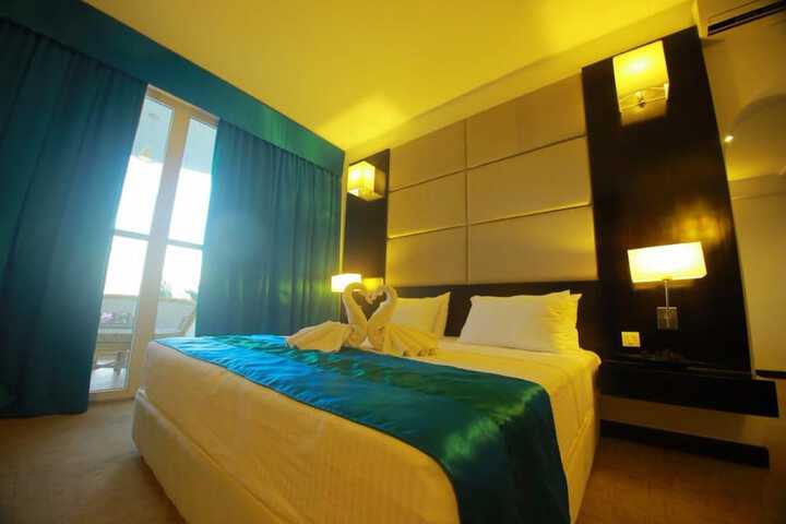 Room 7 of 57