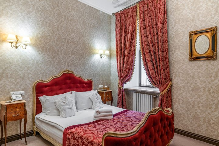 Room 45 of 73