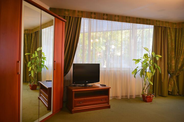 Room 23 of 42