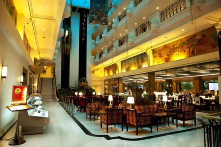 Hotel Interior 6 of 48