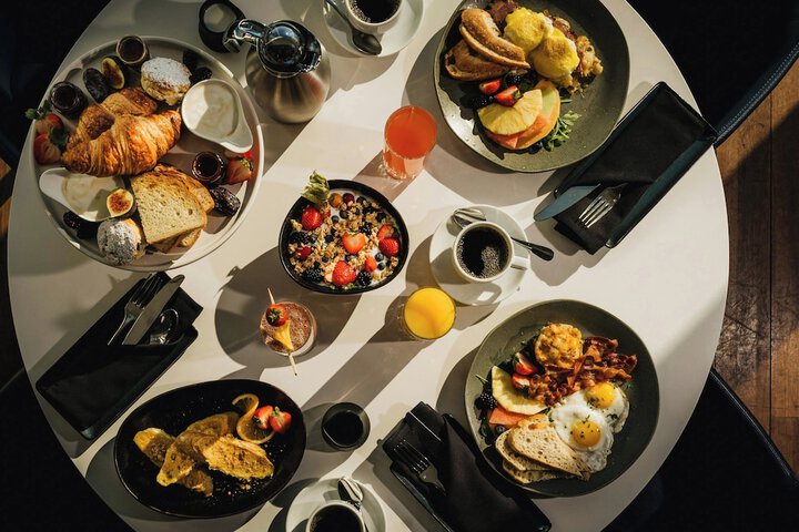 Breakfast/Coffee Service 36 of 67