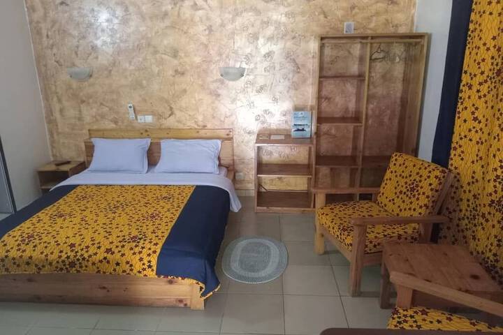 Room 19 of 90