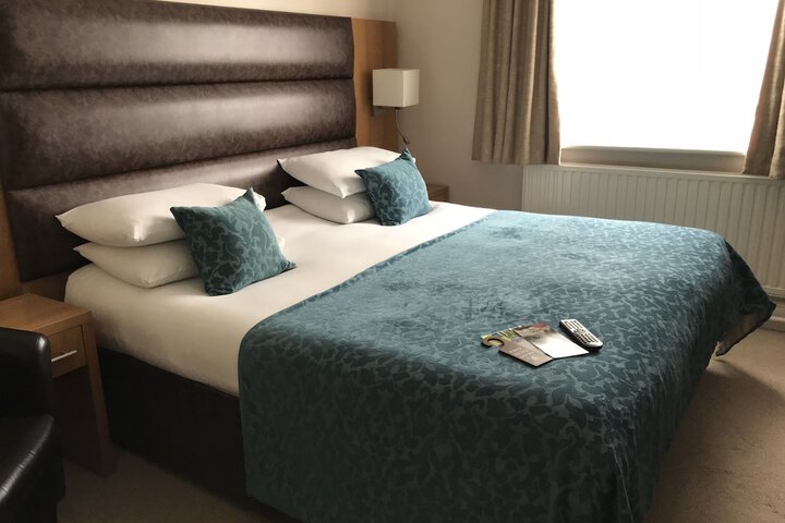 Room 9 of 47