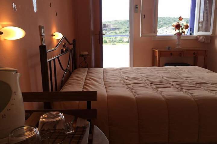 Room 14 of 39