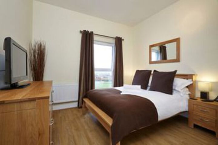 Room 8 of 25