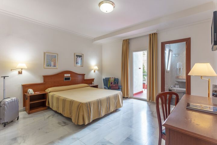 Room 5 of 21
