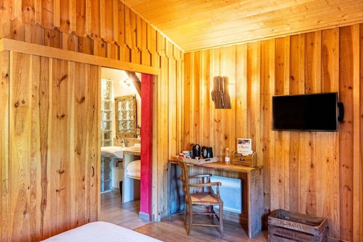 Room 19 of 60