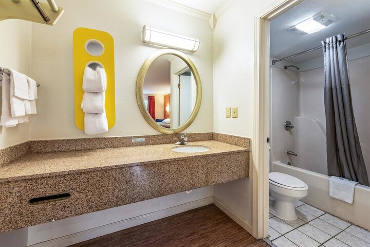 Clean Restrooms