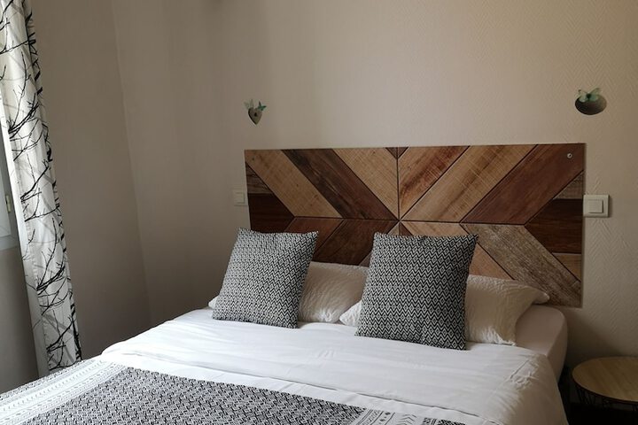 Room 16 of 29