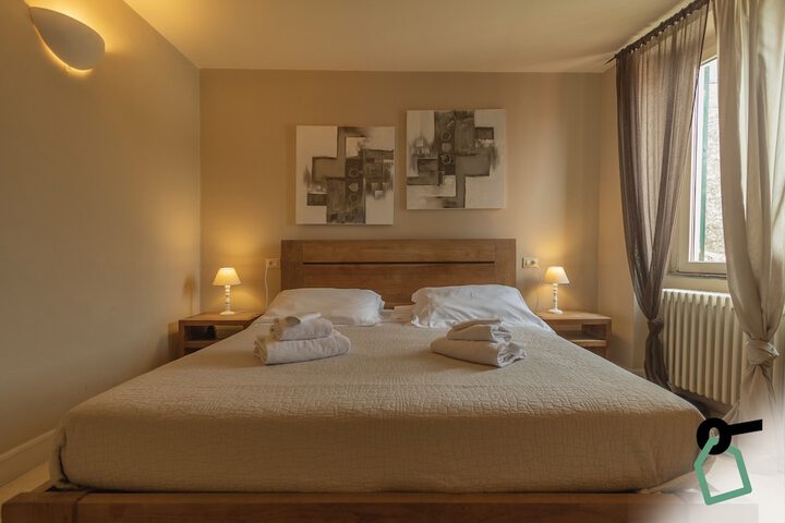 Room 20 of 39