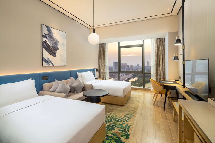 Room 8 of 49