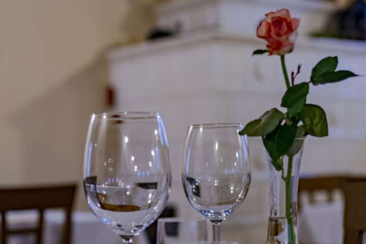 Dining 29 of 34