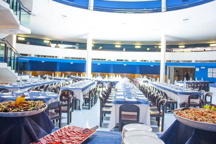 Dining 66 of 78