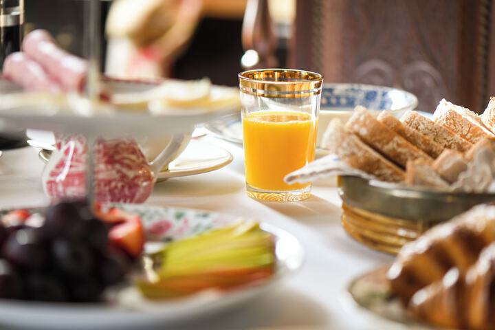 Breakfast/Coffee Service 19 of 23