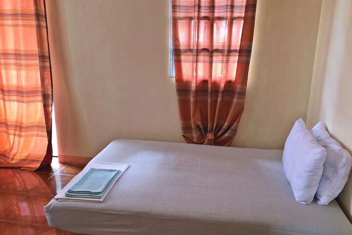 Room 7 of 30