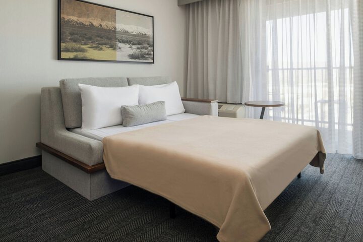 Room 15 of 58
