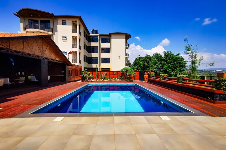 Pool 23 of 43