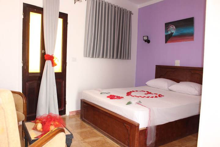 Room 5 of 45