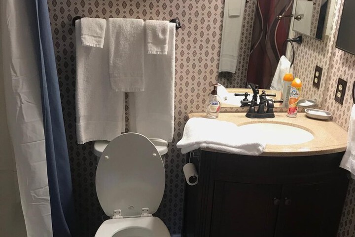 Room 18 of 24