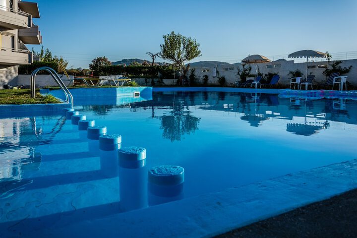 Pool 22 of 48