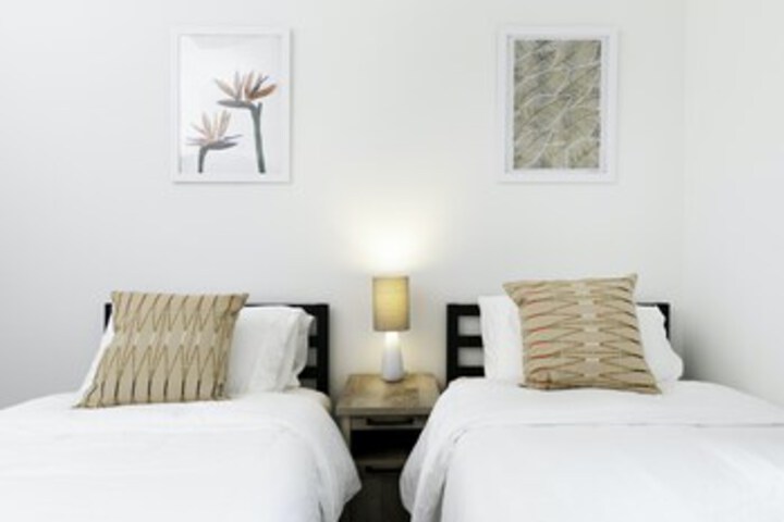 Room 166 of 188