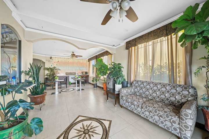 Hotel Interior 4 of 32