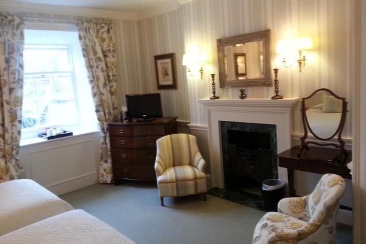 Room 8 of 41